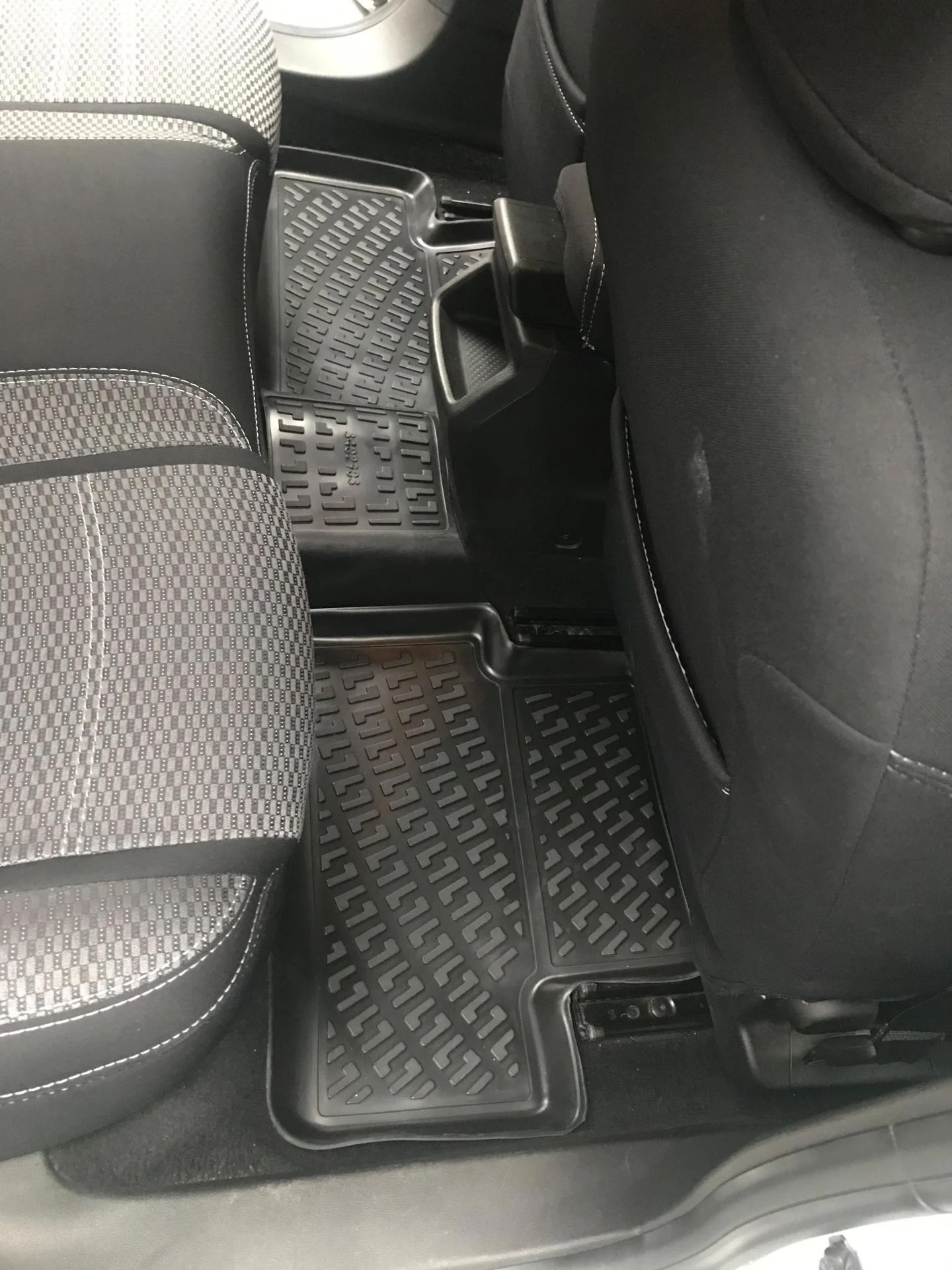 Rizline Renault Megane 4 Sedan 2015+  3D Havuzlu Paspas Siyah
