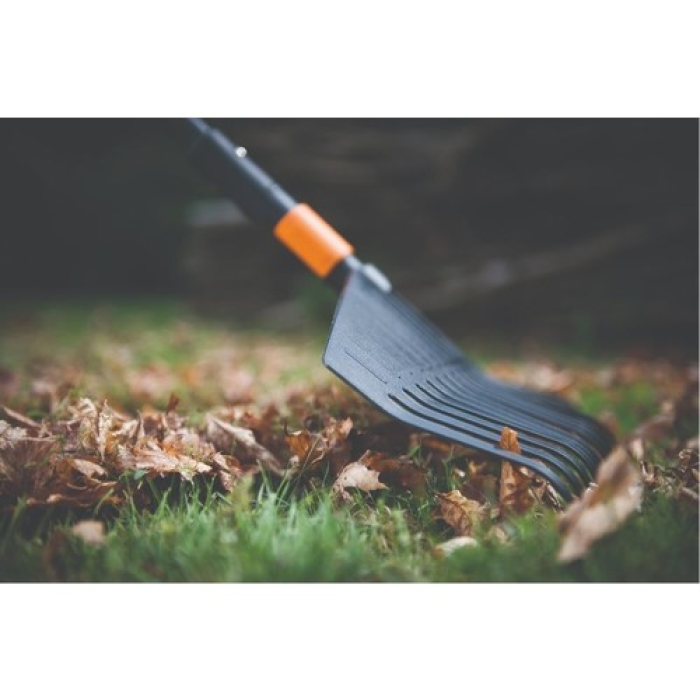 Fıskars Quickfit Yaprak Süpürgesi Plastik 135013-1000642
