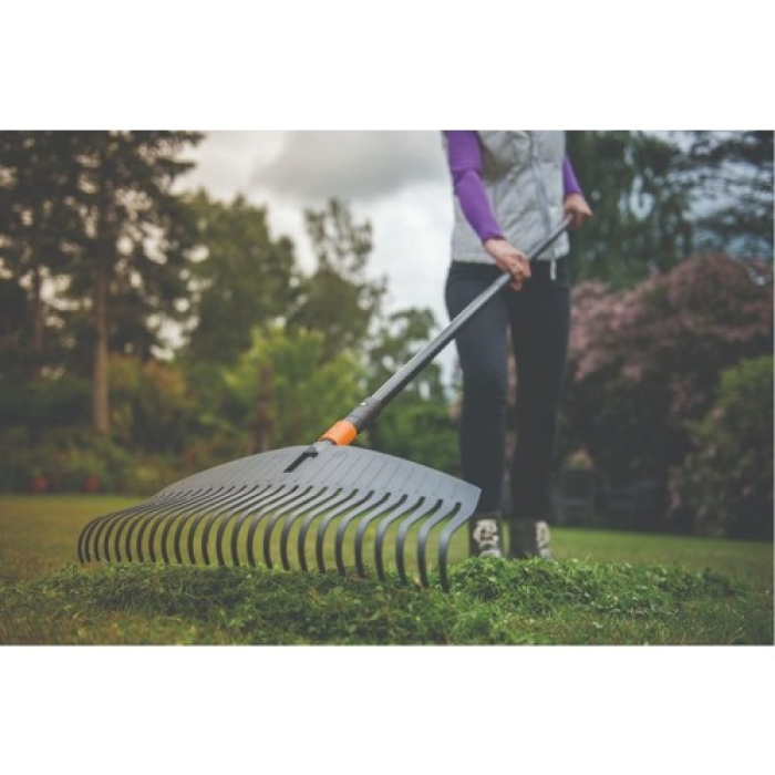 Fıskars Quickfit Yaprak Süpürgesi Plastik 135013-1000642