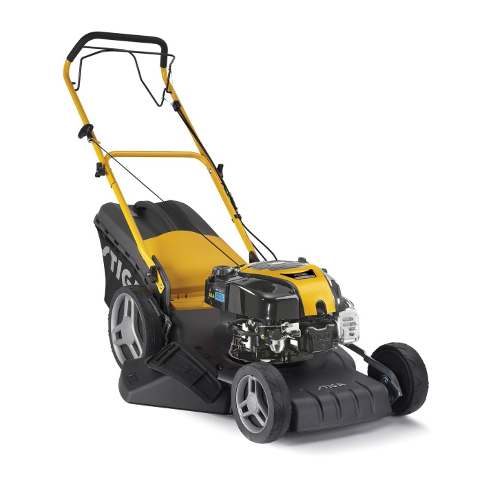 Stiga Combi 53 SQB B&S 750 EX DOV R.S Şanzımanlı Çim Biçme Makinesi Stiga Combi 53 SQB B&S 750 EX DOV R.S Şanzımanlı Çim Biçme Makinesi