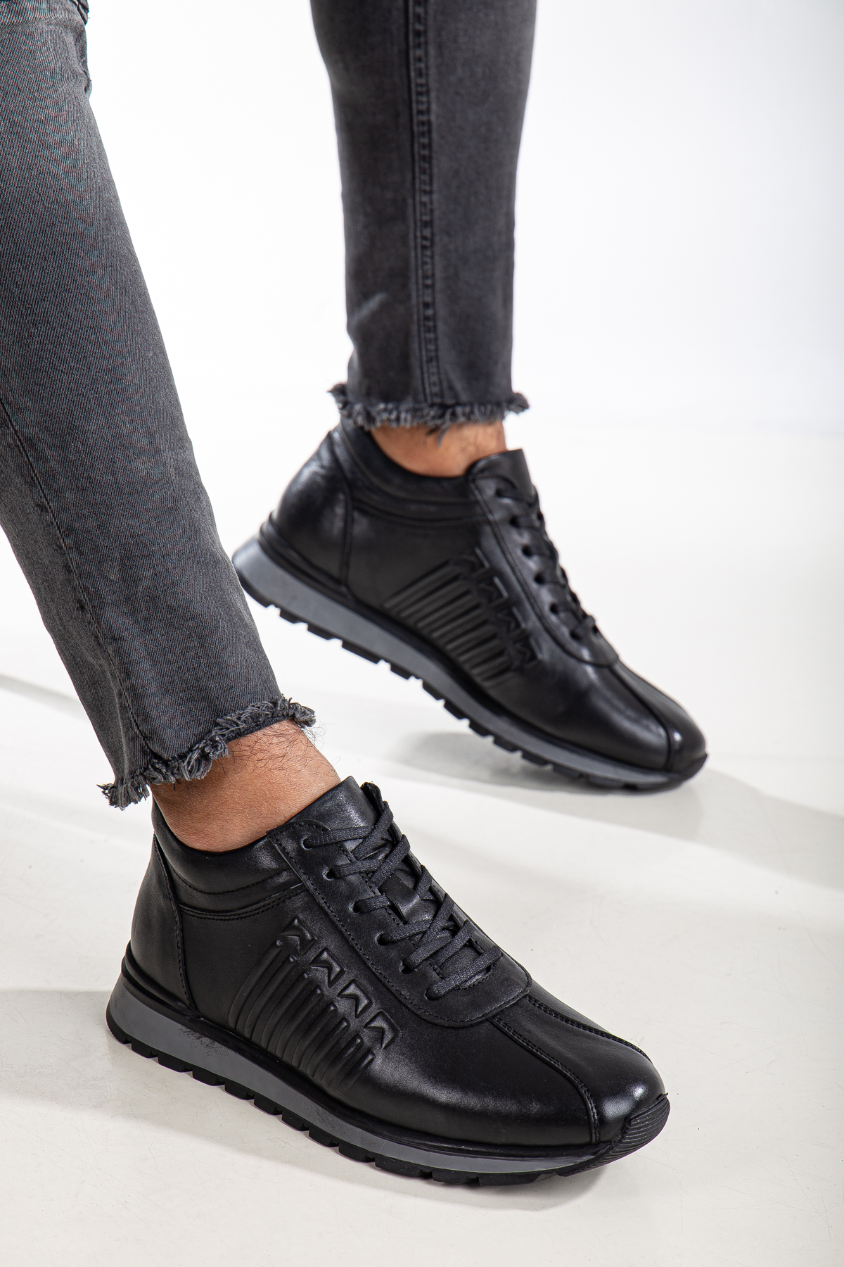 Erkek Hakiki Deri Sneakers Ayakkabı Siyah