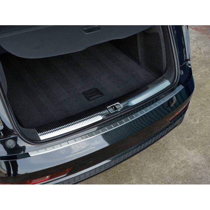 Audi Q3 Krom Arka Tampon Eşiği Taşlı 2011-2018 Arası