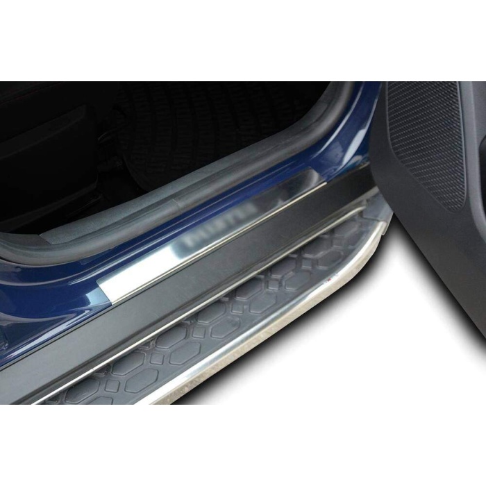 Dacia Duster Krom Kapı Eşiği 4 Parça 2010-2017 Arası
