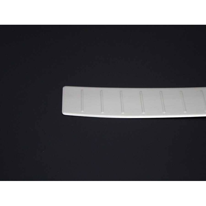 Ford Fiesta 7 Krom Arka Tampon Eşiği Taşlı 2018 ve Sonrası