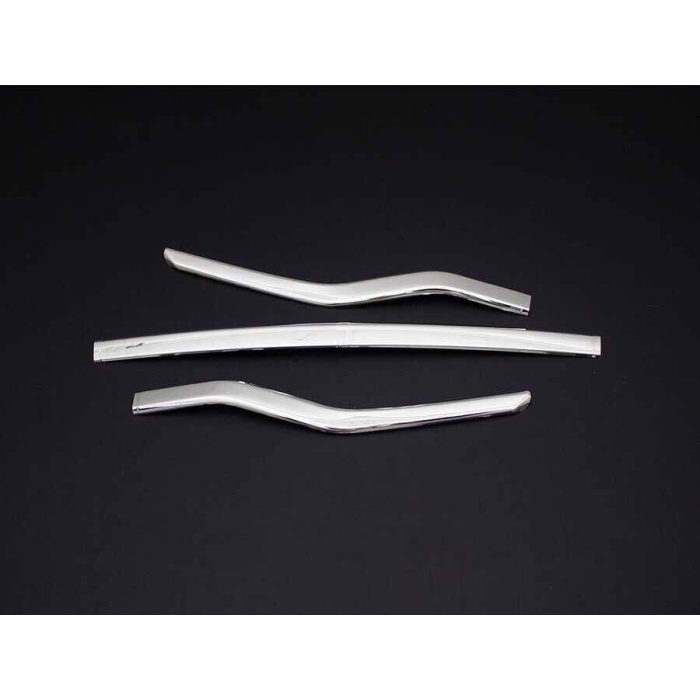 Hyundai i20 Krom Arka Tampon Çıtası 3 Parça 2018-2020 Arası