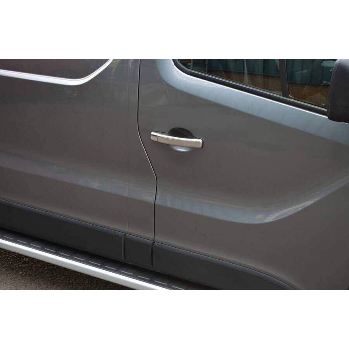 Renault Trafic 3 Krom Kapı Kolu 4 Kapı Çift Delik 2015 ve Sonrası