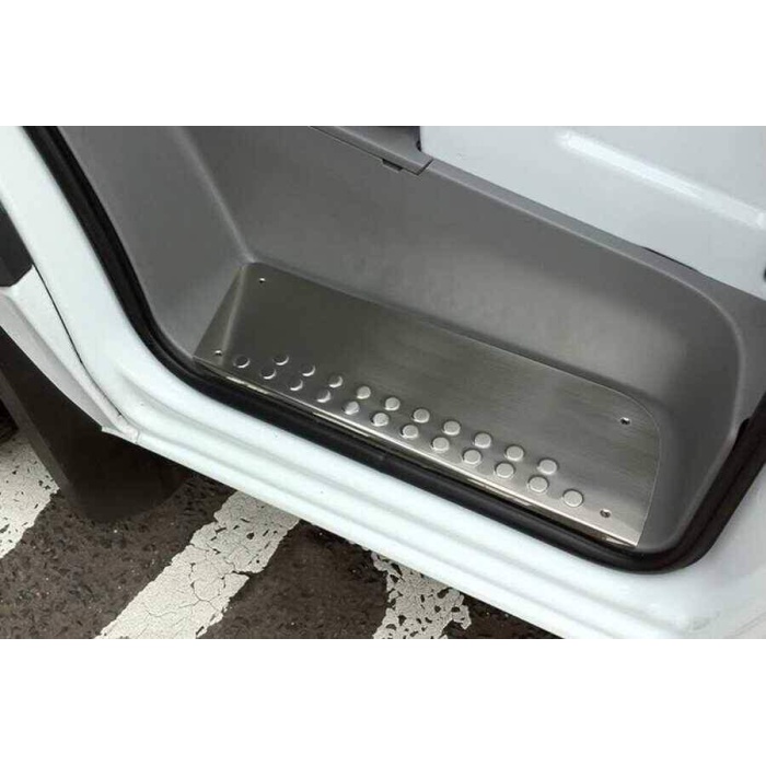 VW Crafter Krom Kapı Eşiği 3 Parça 2012-2017 Arası