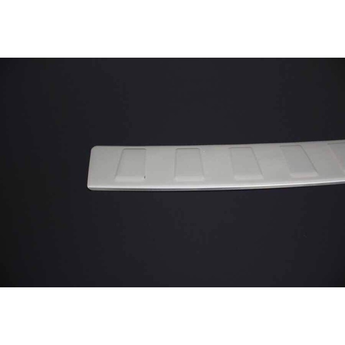 VW Golf 7 Krom Arka Tampon Eşiği (Taşlı) 2013 ve Sonrası