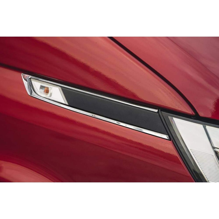 VW T6.1 Caravelle Krom Sinyal Çerçevesi 2 Parça 2020 ve Sonrası