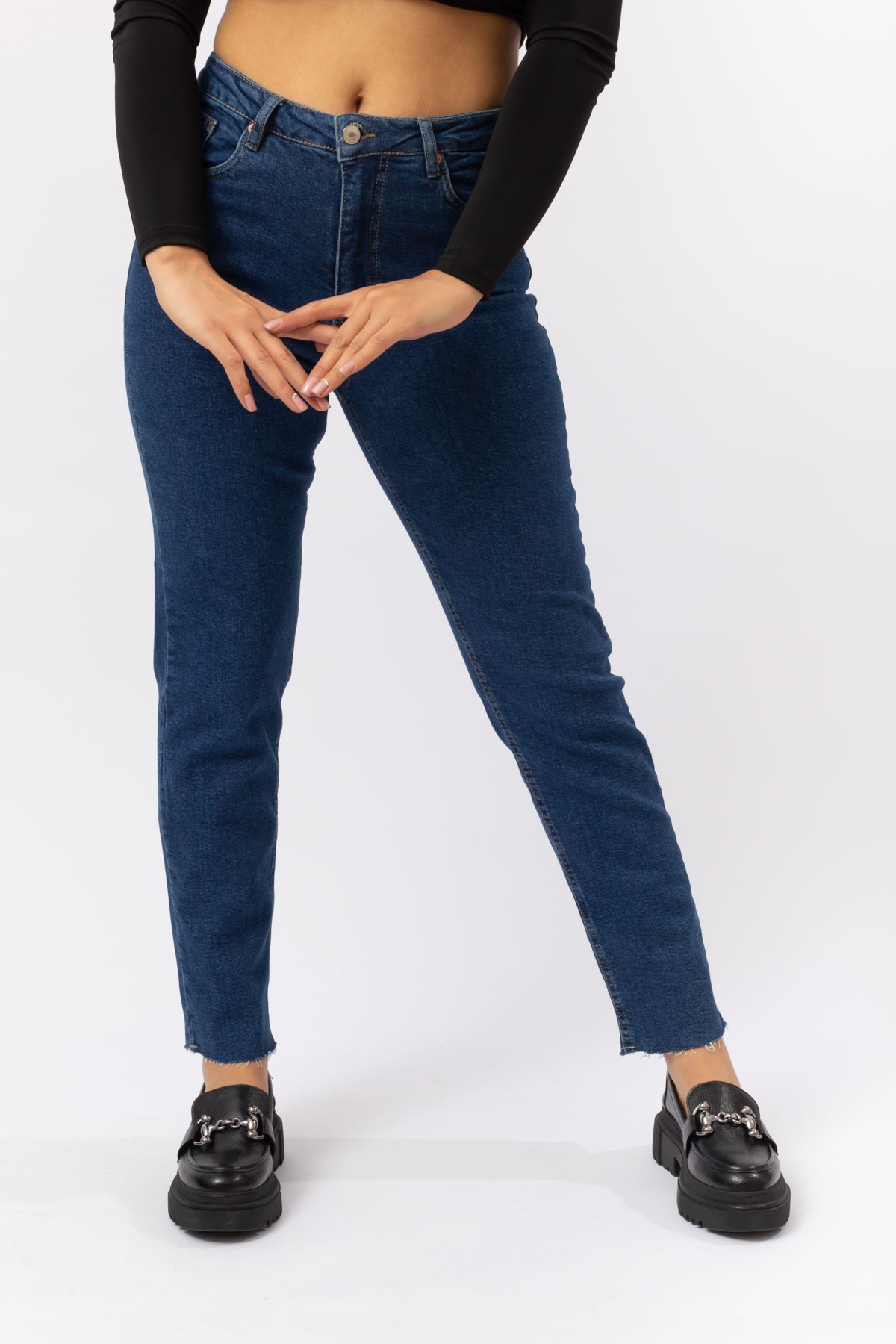 Lacivert Denim Kesik Paça Likralı Mum Jeans