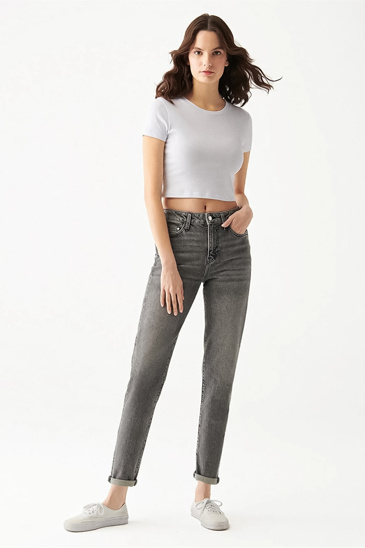 Cindy Yüksek Bel Daralan Paça Açık Gri Mom Jeans Pantolon