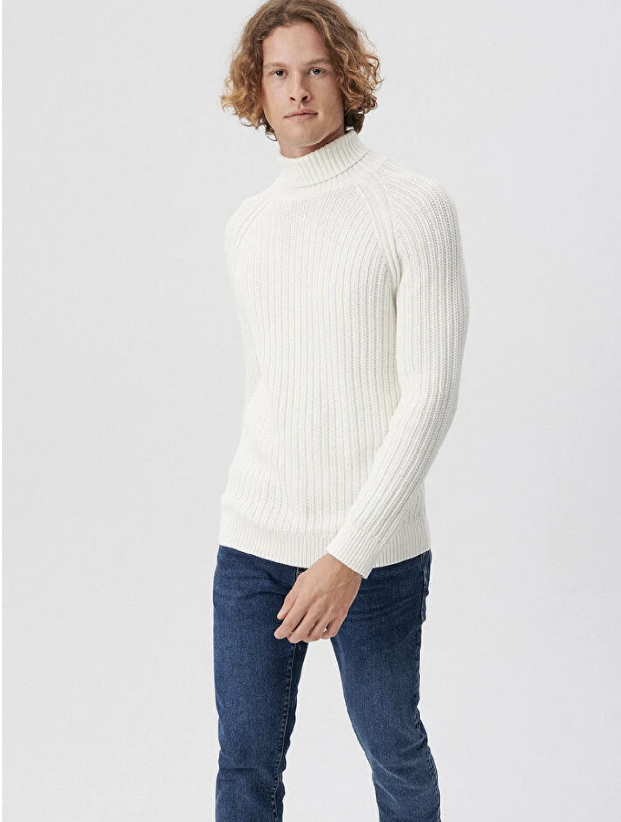 Balıkçı Yaka Beyaz Slim Fit Kazak