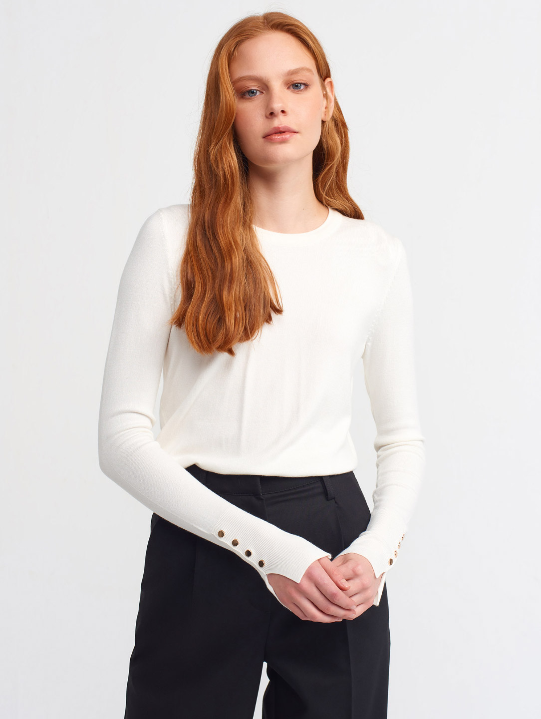 Bisiklet Yaka Kolu Gold Düğmeli Sıfır Yaka Ekru Kazak