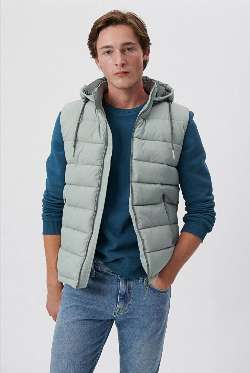 Sis Yeşil Kapüşonlu Regüler Kesim Şişme Yelek