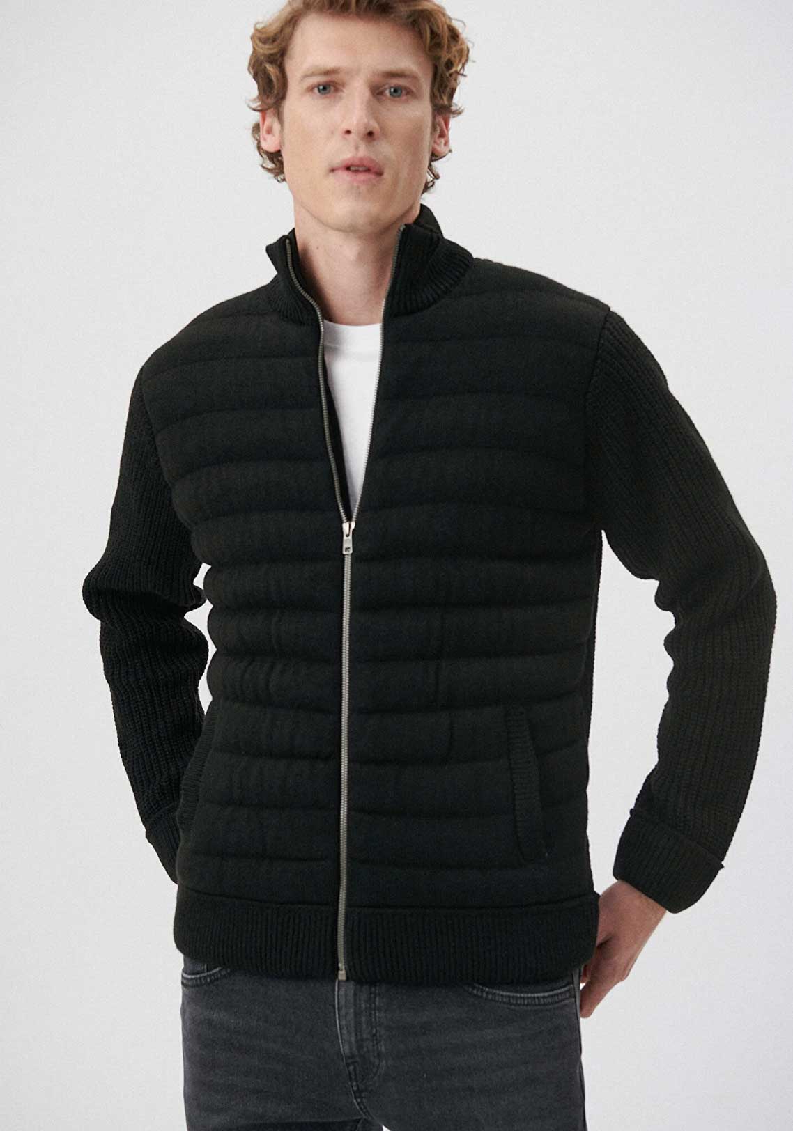 Fermuarlı Triko Regüler Kesim Siyah Ceket