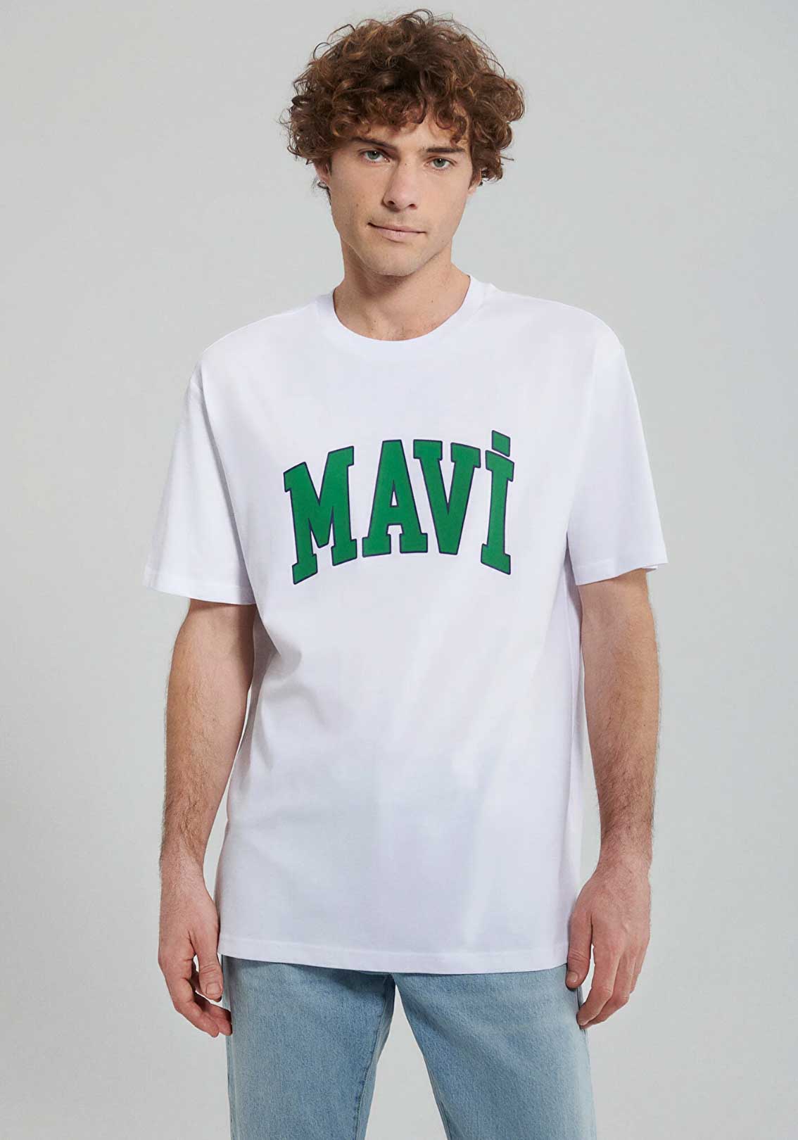 Mavi Logo Baskılı Beyaz Loose Fit Tişört