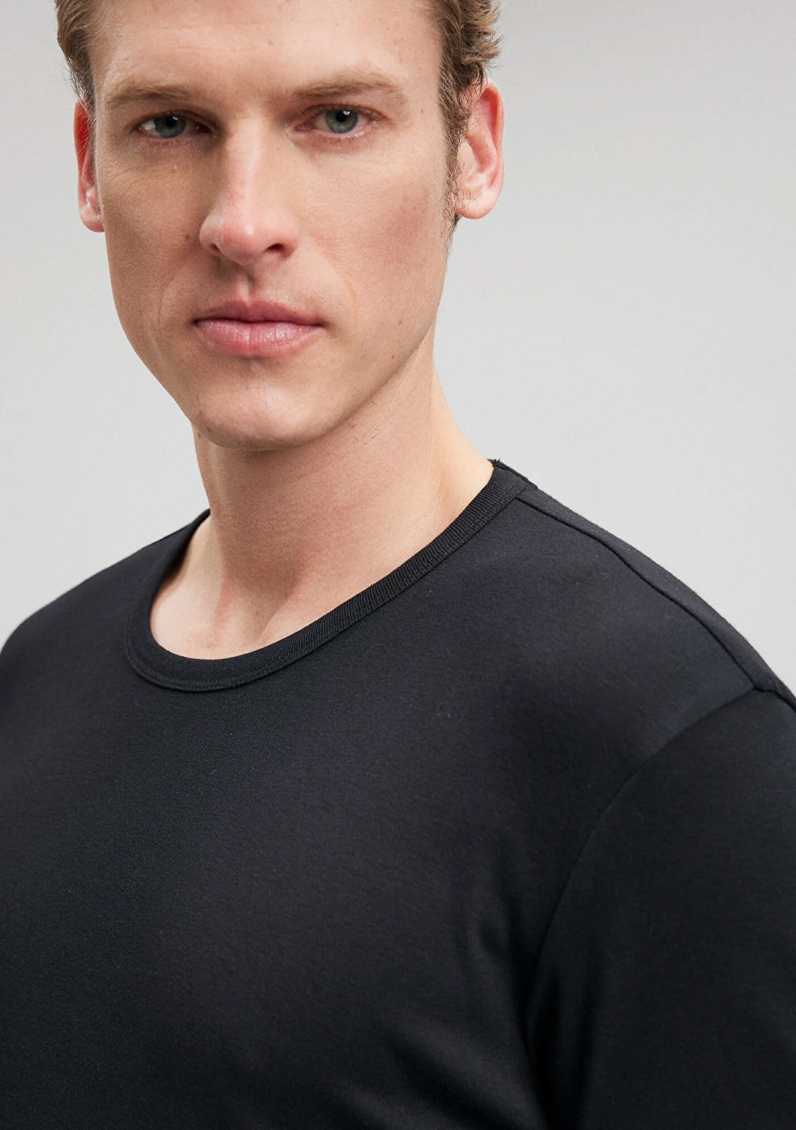 Siyah Ribana Pamuk Sıfır Yaka Tişört