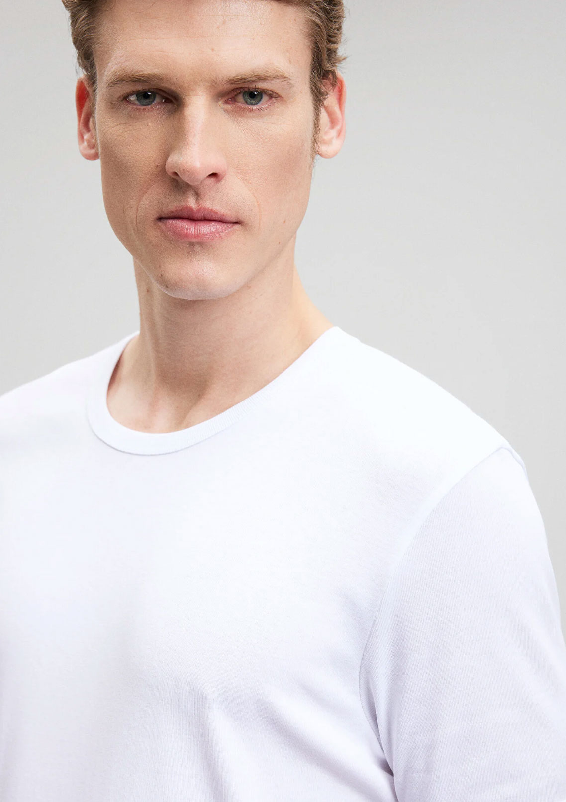 Beyaz Ribana Pamuk Sıfır Yaka Tişört