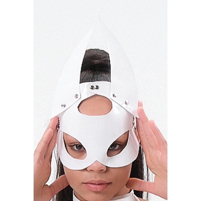 Beyaz Deri Sivri Kulaklı Maske 800455