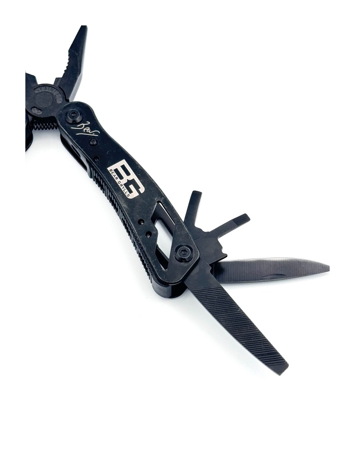 ÇOK FONKSİYONLU PENSE TORNAVİDA ÇAKI SETİ BEZ KILIFLI