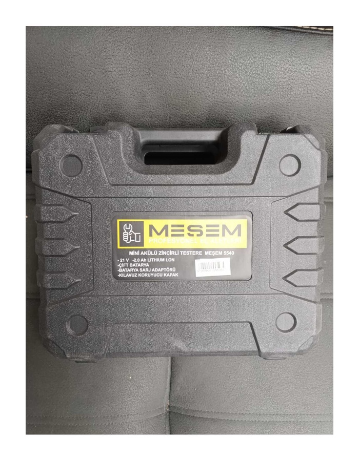 Mini akülü zincirli testerem 5540, güçlü performans ve kullanım kolaylığı sağlar