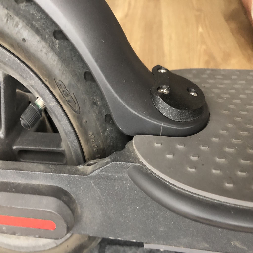 Xiaomi M365 Arka Çamurluk Düzeltme Aparatı Siyah 3861827