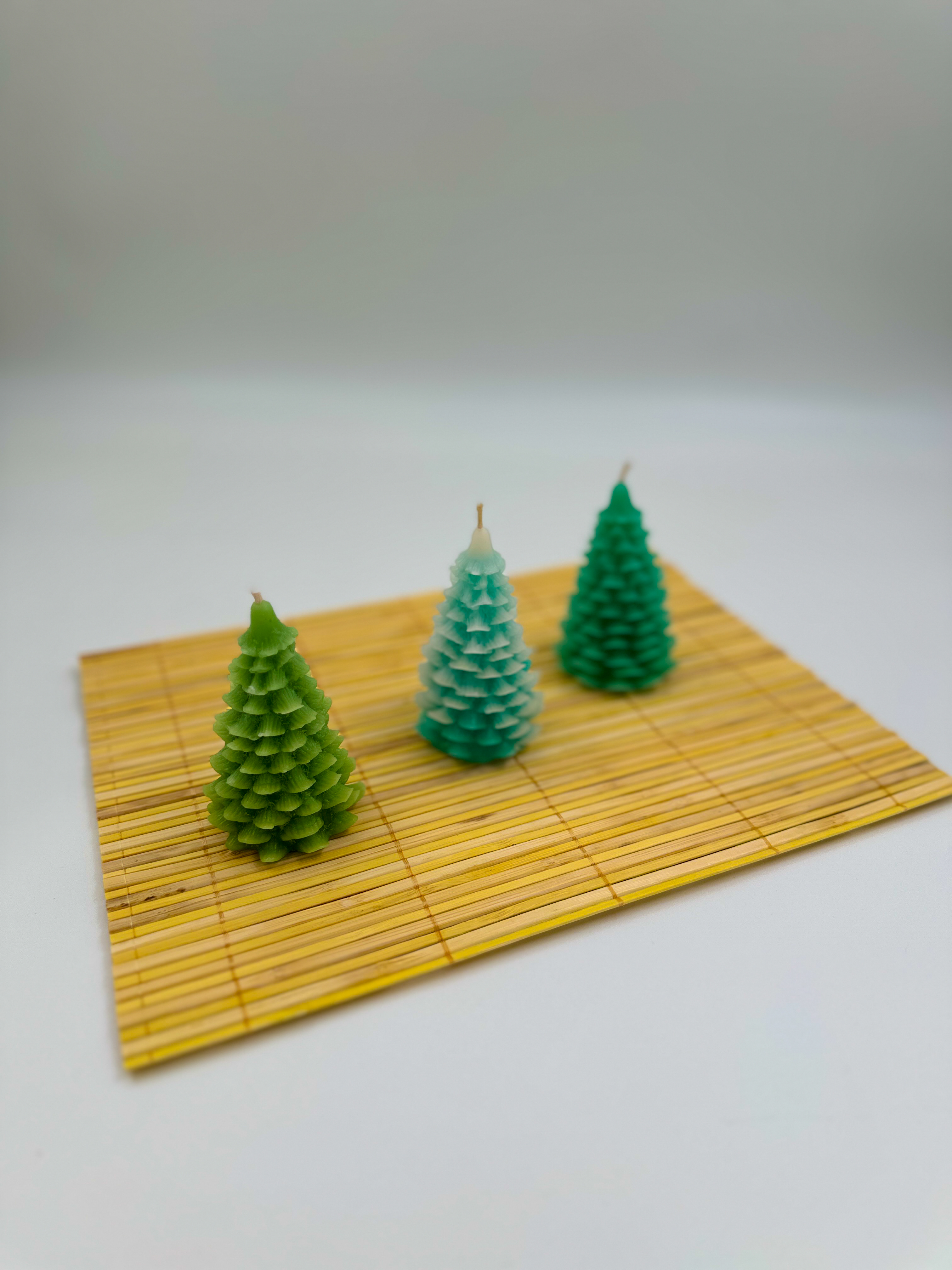 Yılbaşına Özel Dokulu Çam Ağacı 3'lü Dekoratif Mum