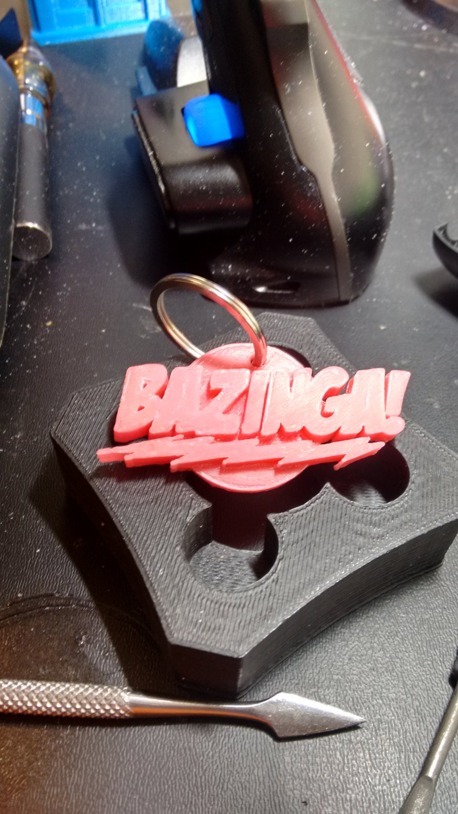 "BAZINGA!" Big Bang Teorisi Anahtarlık T642329 "BAZINGA!" Big Bang Teorisi Anahtarlık T642329