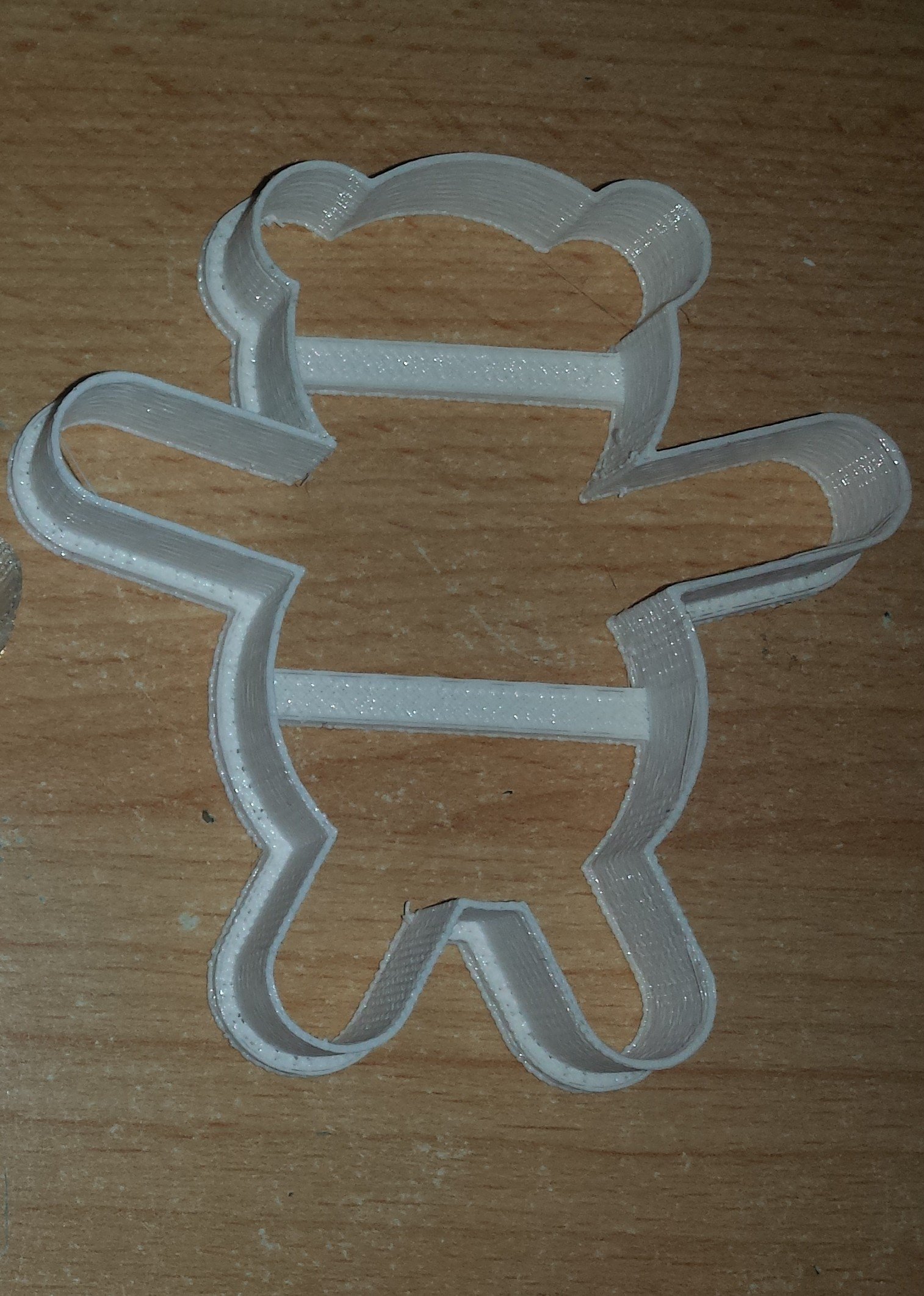 Ayı kucaklayan bademli kurabiye kesici T3220504