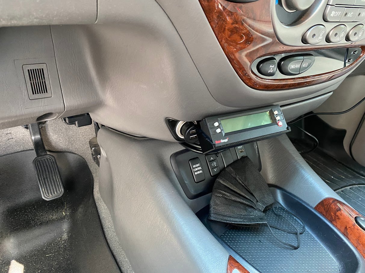 1. Nesil Toyota Sequoia Tarama Ölçer Küllük Montajı T5492331