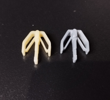 1997 Toyota Carina için ızgara klipsi T5729250