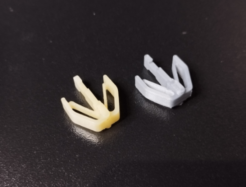 1997 Toyota Carina için ızgara klipsi T5729250