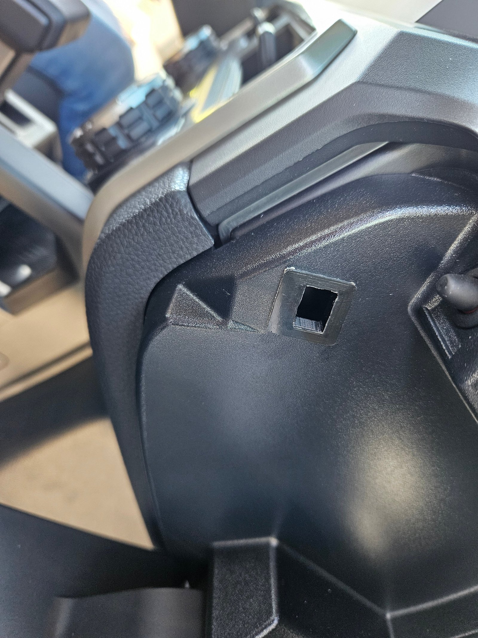 2024 Toyota Tacoma Torpido Gözü Düzeltmesi T6852688