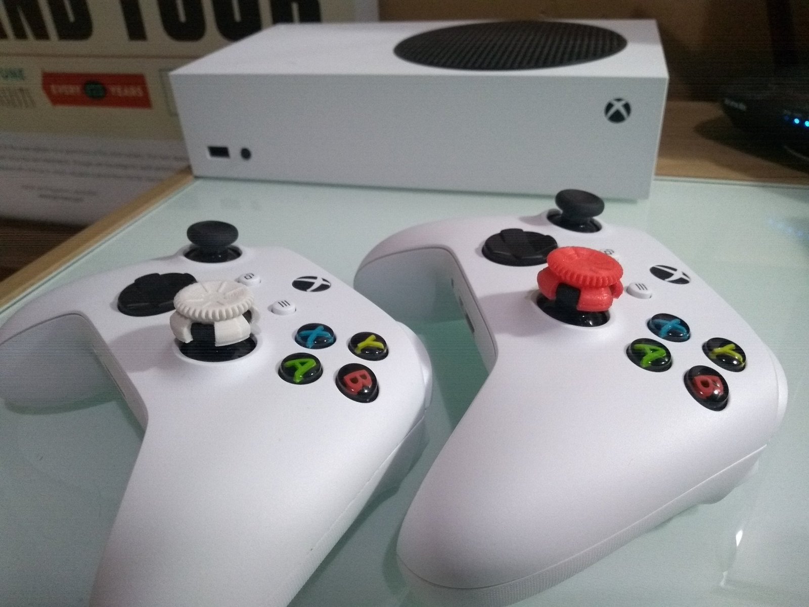 Xbox Series X / Series S Denetleyici için Kontrol Çubuğu Genişleticisi T4977066