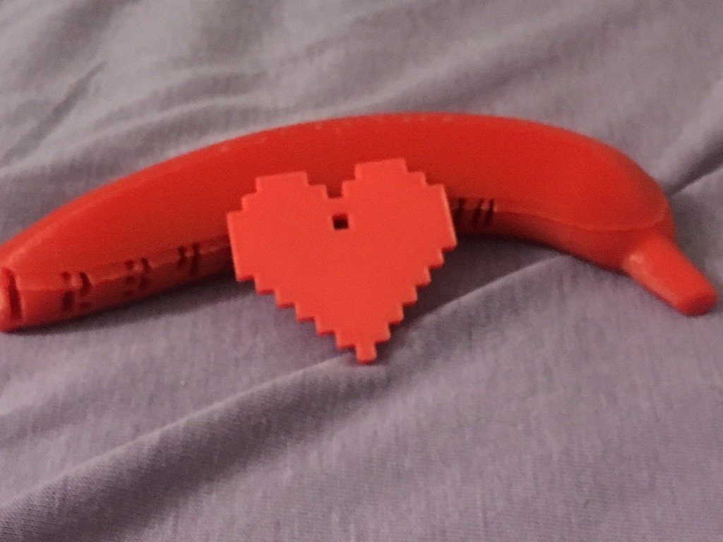 8 Bit Kalp Charm T34400