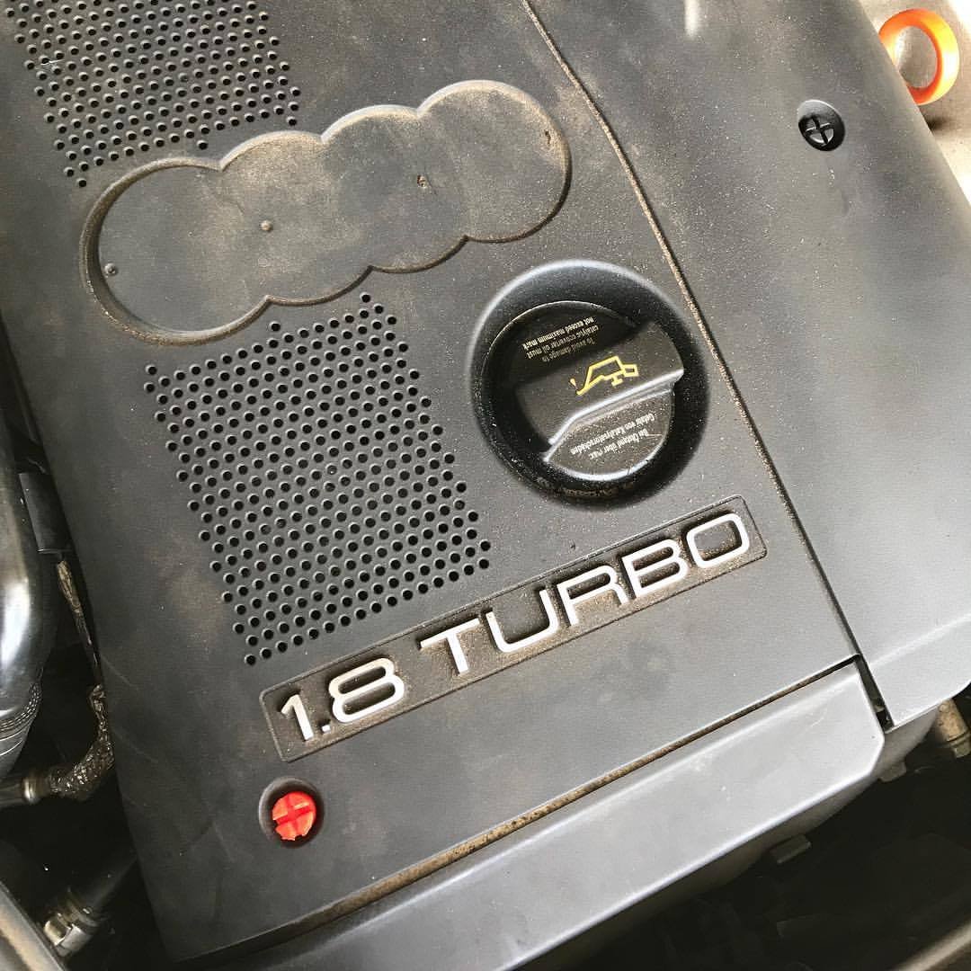 Audi çabuk açılan tutma vidaları T2641805