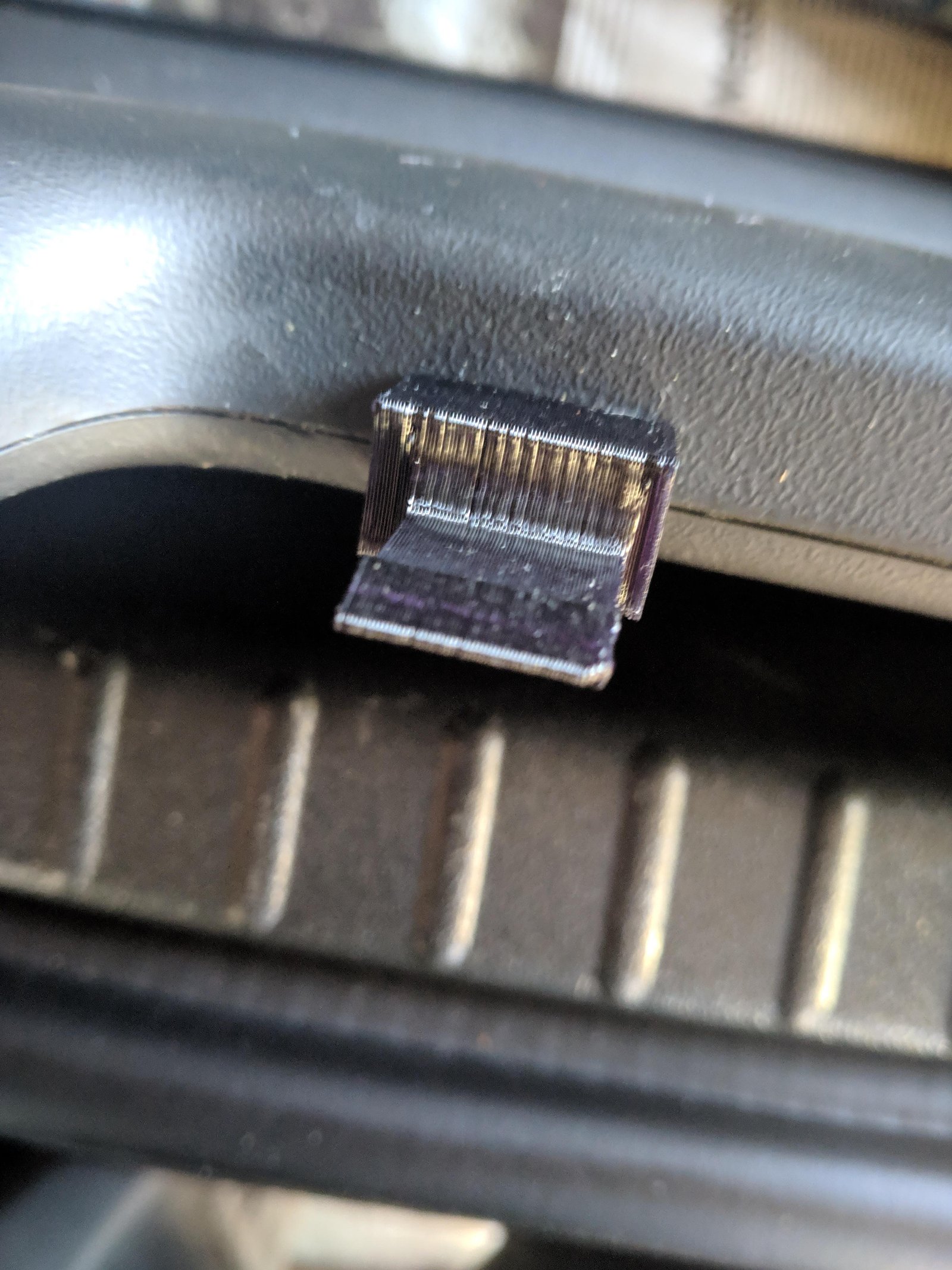 Audi TT paket rafı düzeltmesi T3545560