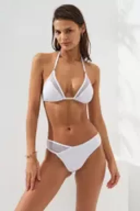 Tül Detaylı Üçgen Bikini Takım Beyaz