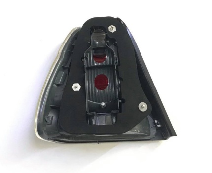 BMW E46 Compact 03/2003 Öncesi Beyaz Sinyalli Stop Lambası Sağ 714028571837