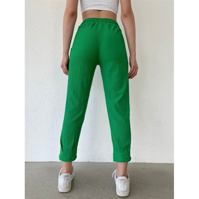 Beli Lastikli Paça Pensli Pantolon Yeşil
