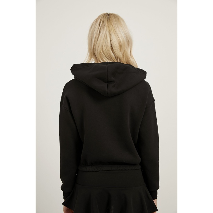Chıcago Baskılı Şardonlu Crop Bayan Sweat Siyah