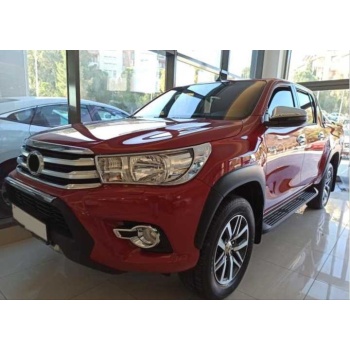 HILUX REVO 2016-2019 IÇIN UYUMLU FAR ÇERÇEVE KAPLAMA KROM