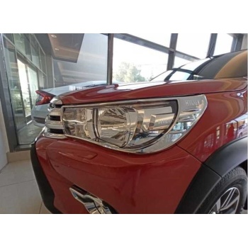HILUX REVO 2016-2019 IÇIN UYUMLU FAR ÇERÇEVE KAPLAMA KROM