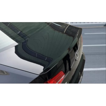 PASSAT B8  IÇIN UYUMLU SPOILER   - PIANO BLACK (PARLAK SIYAH)