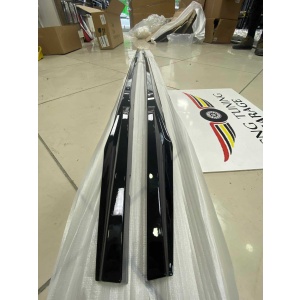 Honda Civic 2021/2022 Aero Marşpiyel Piano Black Plastik