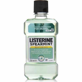 Listerine Spearmint Nane Aromalı 250 ml Ağız Bakım Suyu