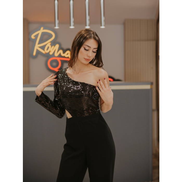 ÜST KISMI PAYET İŞLEMELİ TEK KOLLU ABİYE TULUM