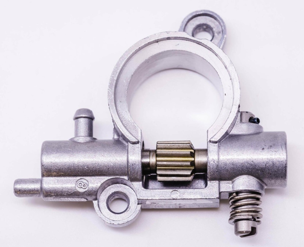 Pompa Olio E Verme Per Shindaiwa 269TS 320TS ECHO CS 2600 CS35 Chiansaw 36cc Catena Sega