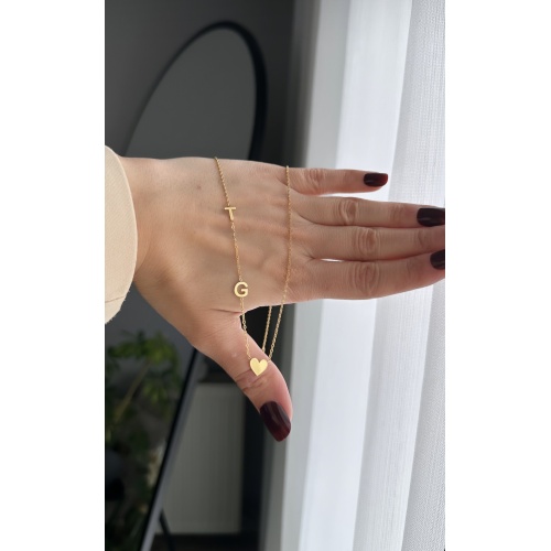 Çelik iki harf kalp kolye