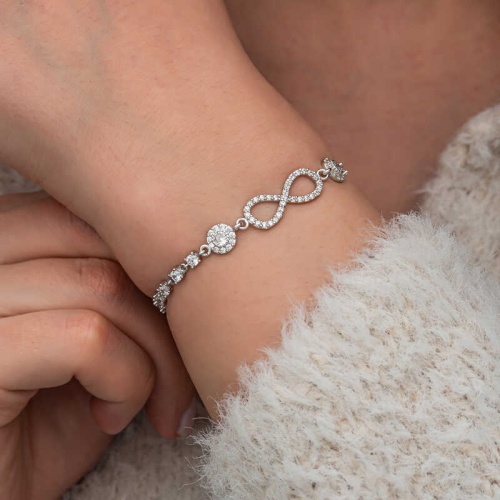 Gümüş Zirkon Taşlı Sonsuzluk Kadın Bileklik